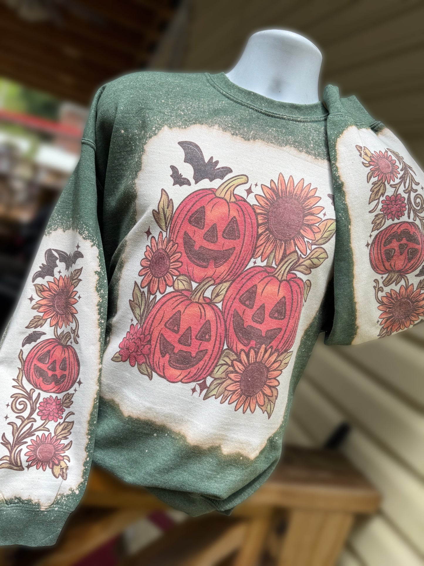 PUMPKIN CREWNECK π