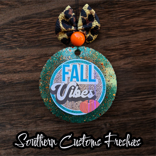 FALL VIBES FRESHIE 🧡